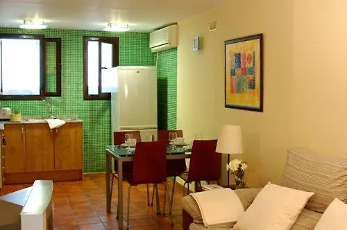 Ainb Gothic-Jaume I Apartments برشلونة إسبانيا