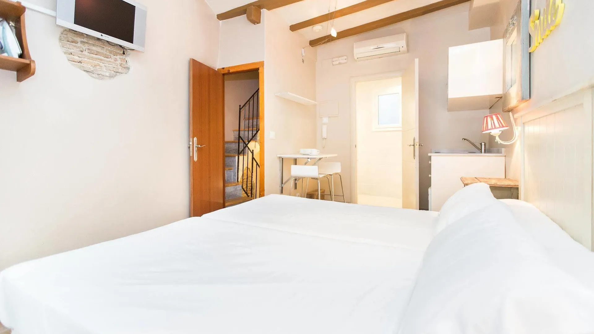Ainb Gothic-Jaume I Apartments Barcelone